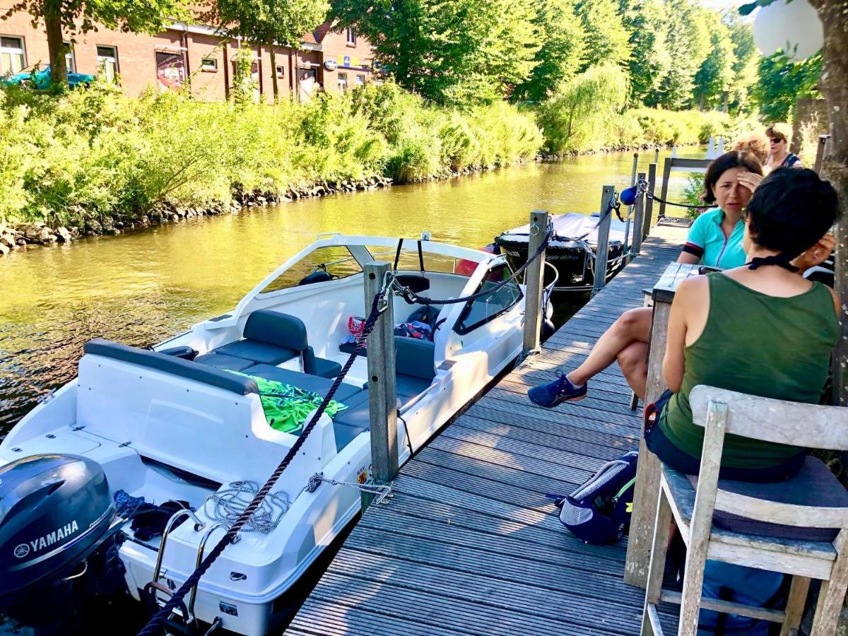 Gaestehaus Kajuete Direkt Am Wasser Friedrichstadt Esterno foto
